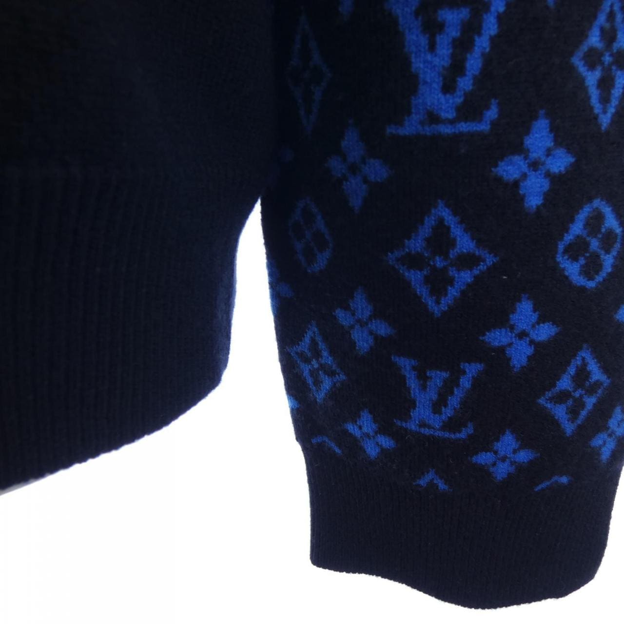 ルイヴィトン LOUIS VUITTON ニット