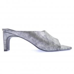 ステュディオス STUDIOUS サンダル