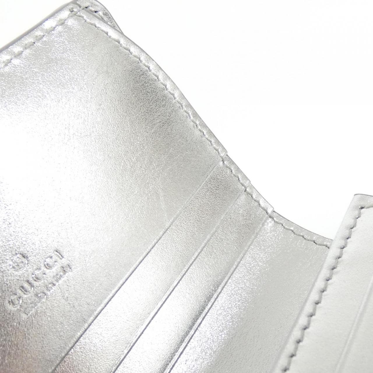 グッチ GG EMBLEM 820692 FAFGH 財布