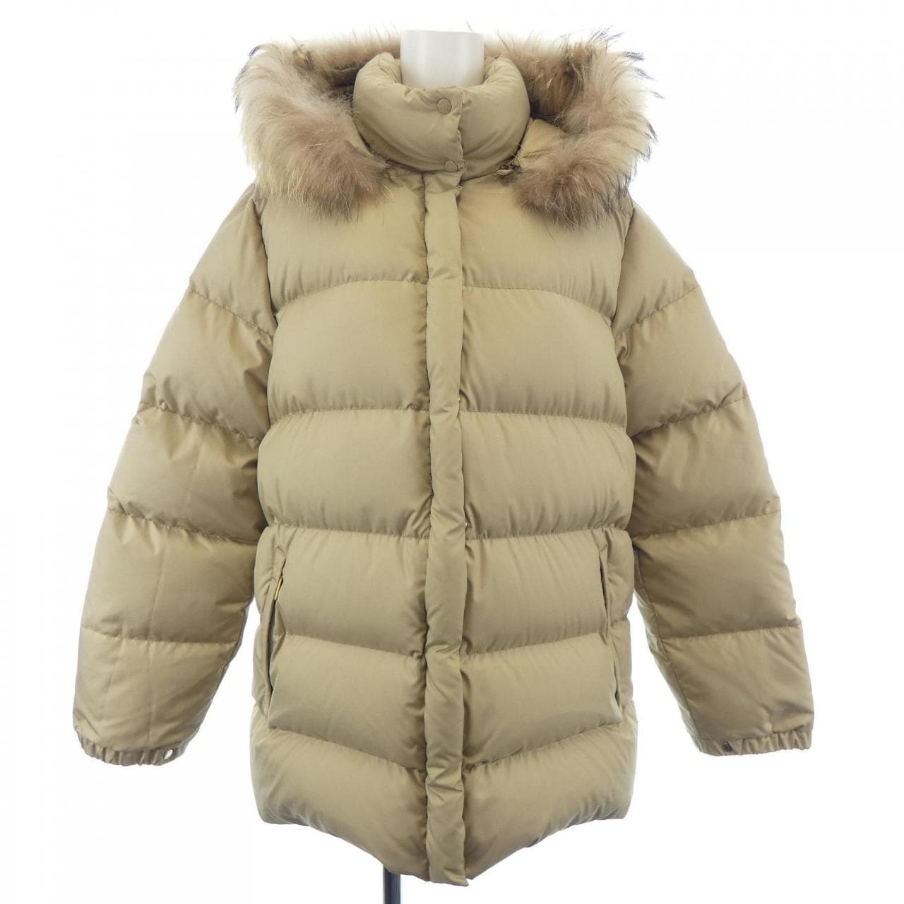 モンクレール MONCLER ダウンジャケット