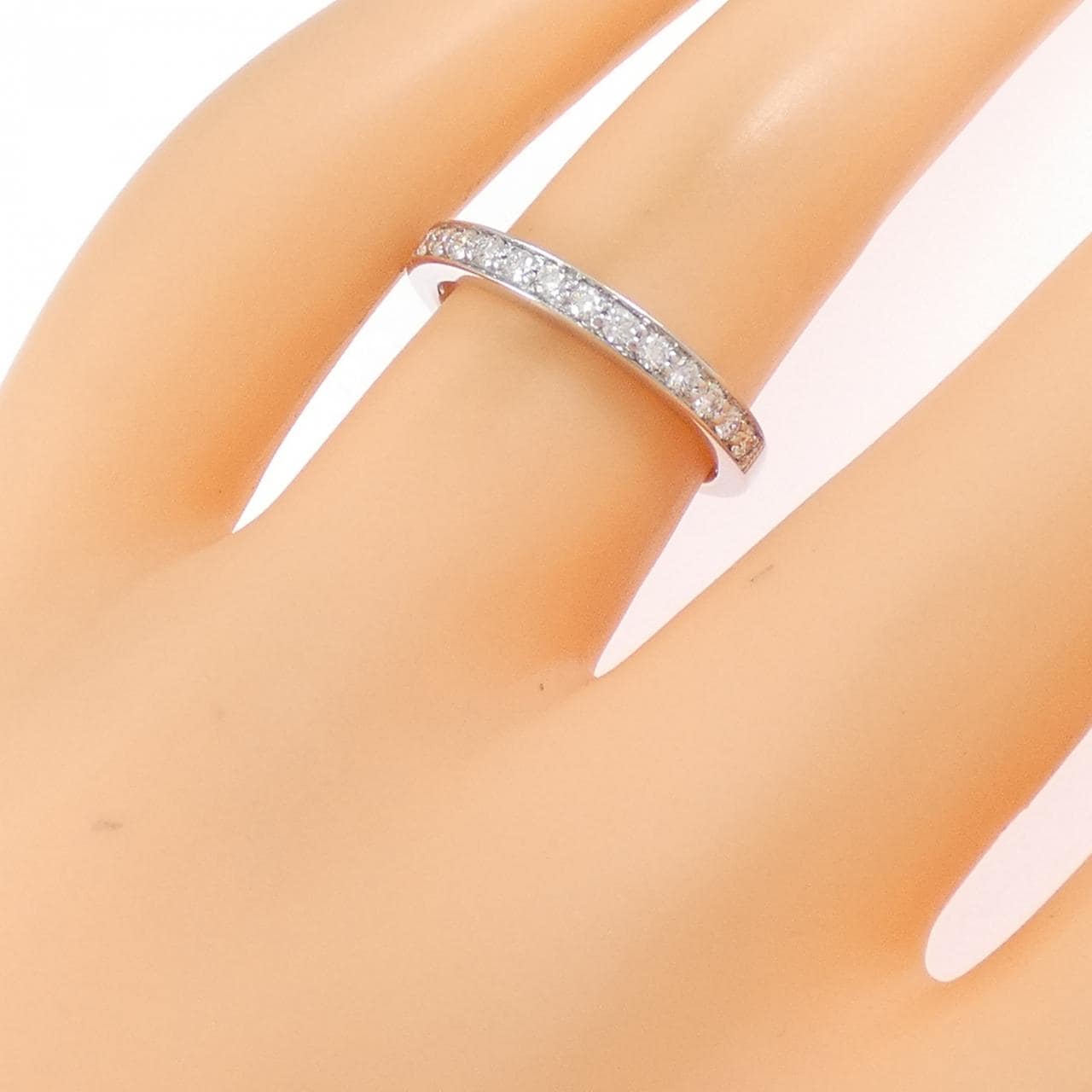 18KTWG ダイヤモンド リング