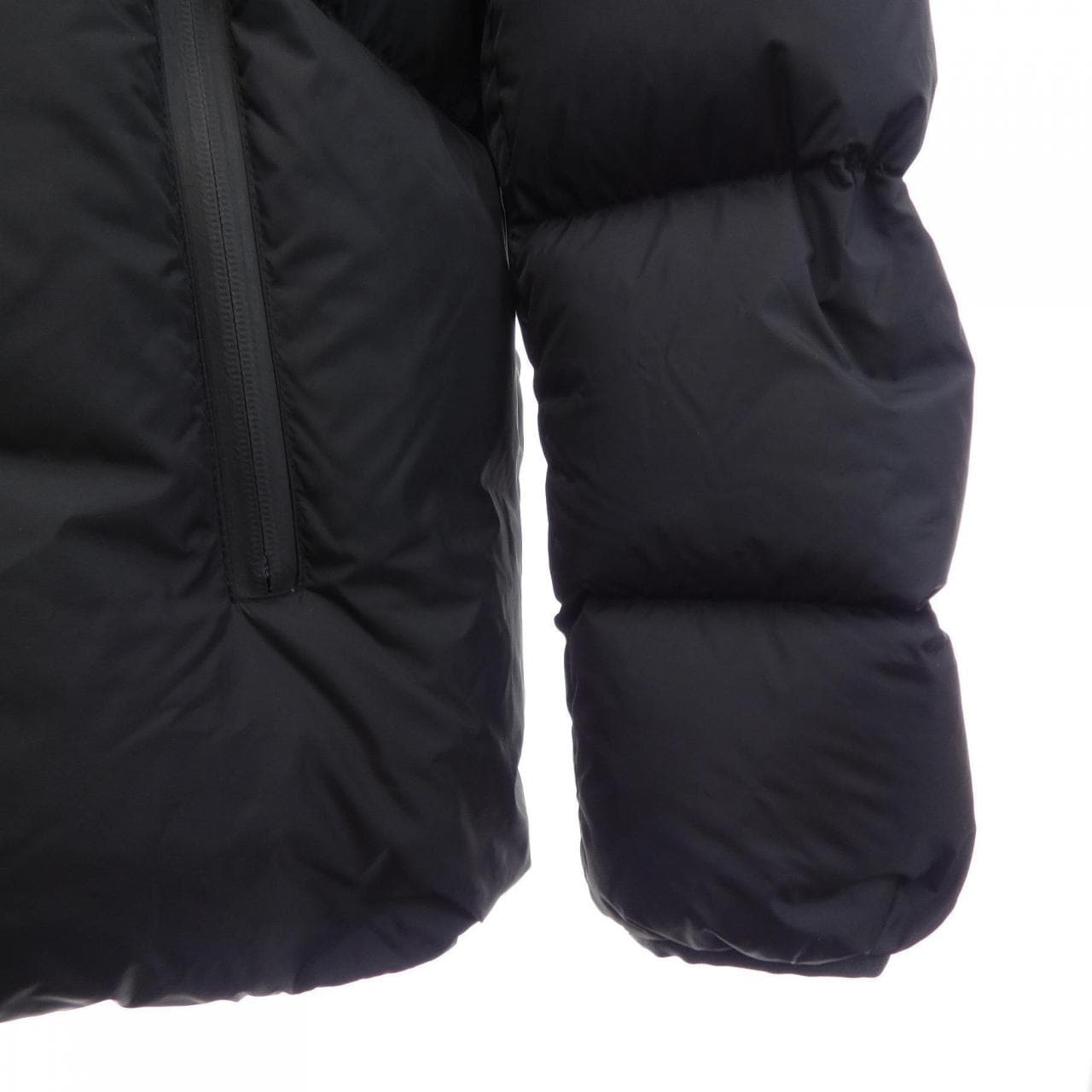 モンクレール MONCLER MONTCLA ダウンジャケット