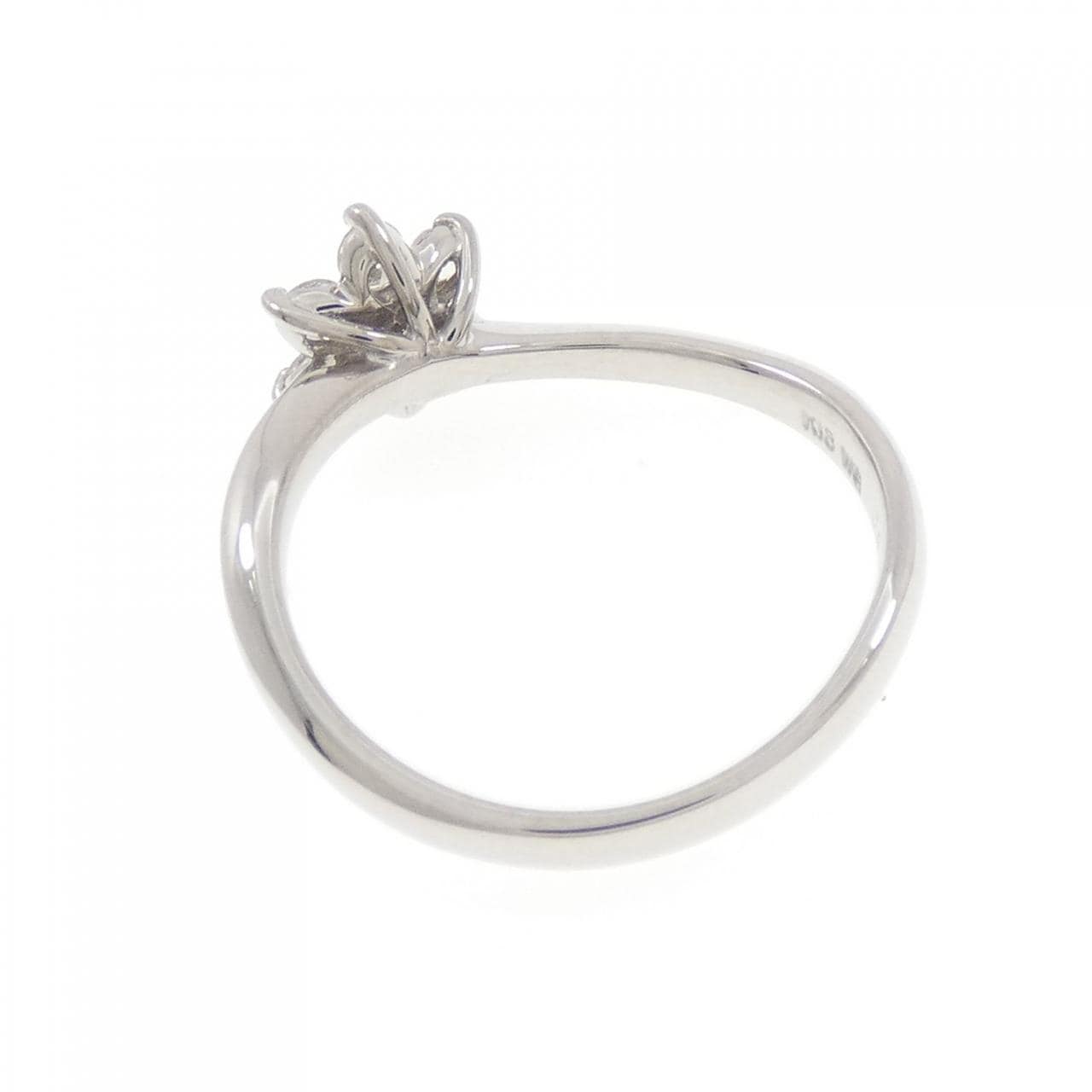 K18WG フラワー ダイヤモンド リング 0.30CT