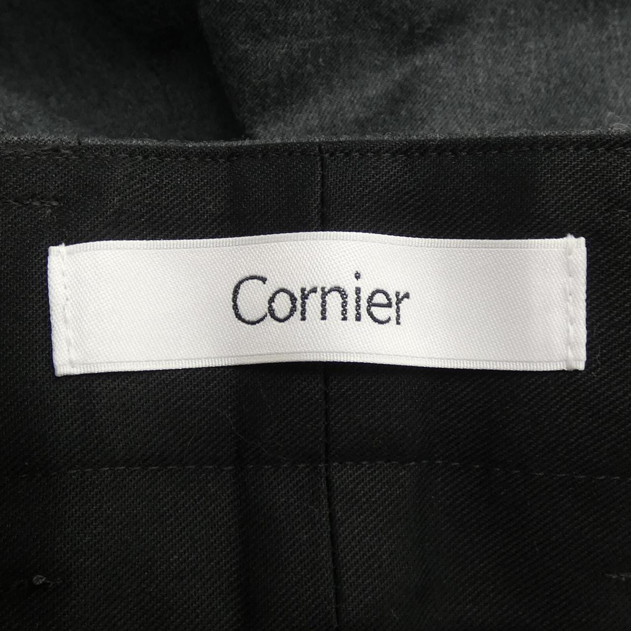 CORNIER パンツ