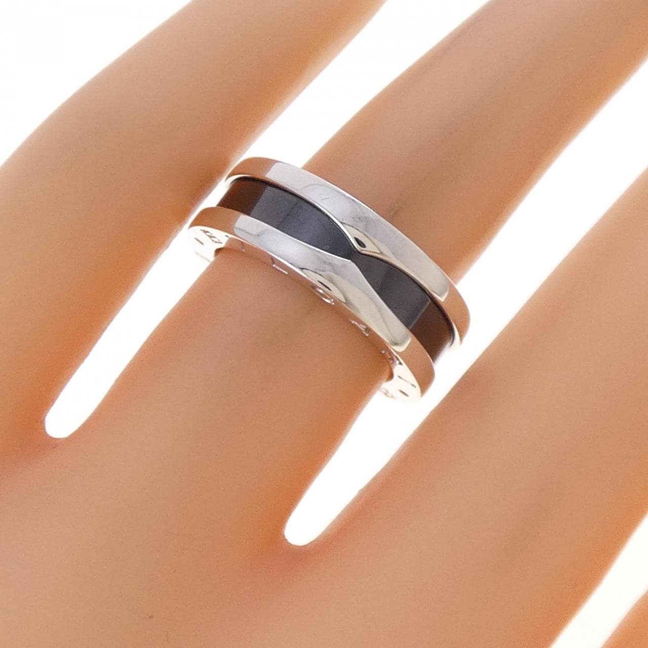 ブルガリ セーブザチルドレン リング