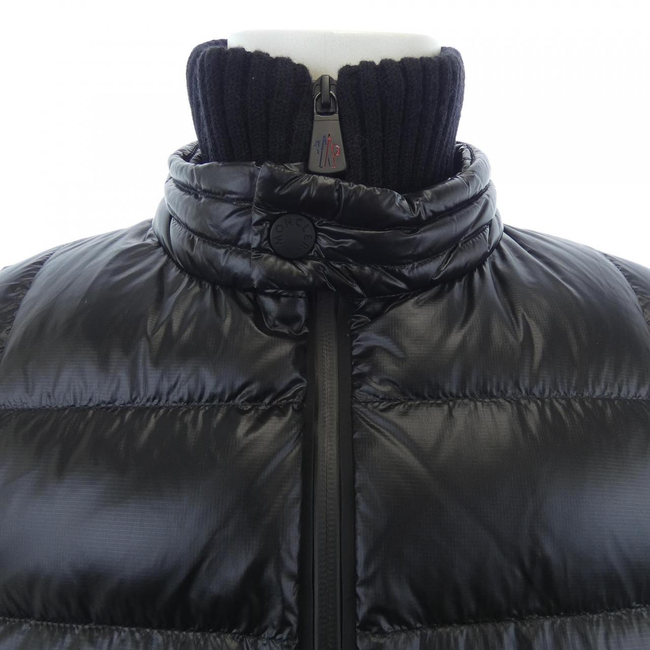 モンクレールグルノーブル MONCLER GRENOBLE 20979B00011 ダウンジャケット