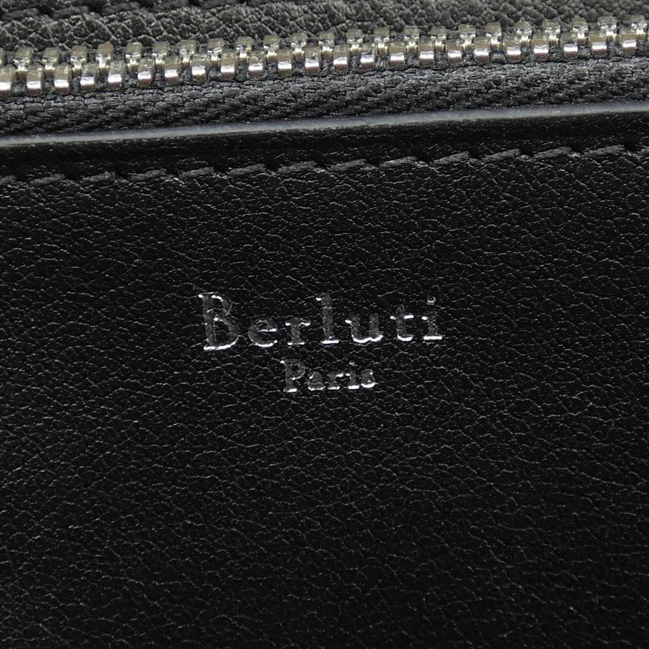 ベルルッティ Berluti スクリットレザーロングジップウォレット イタウバワイドグランディアント WALLET