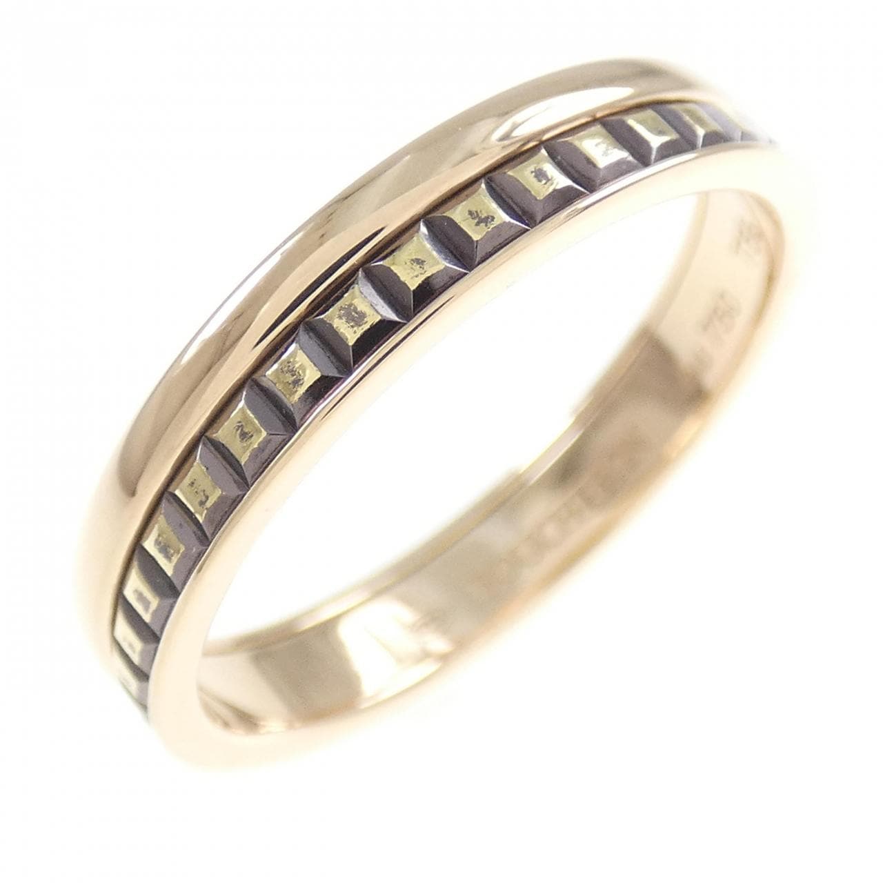 Boucheron Quatre Classic Ring