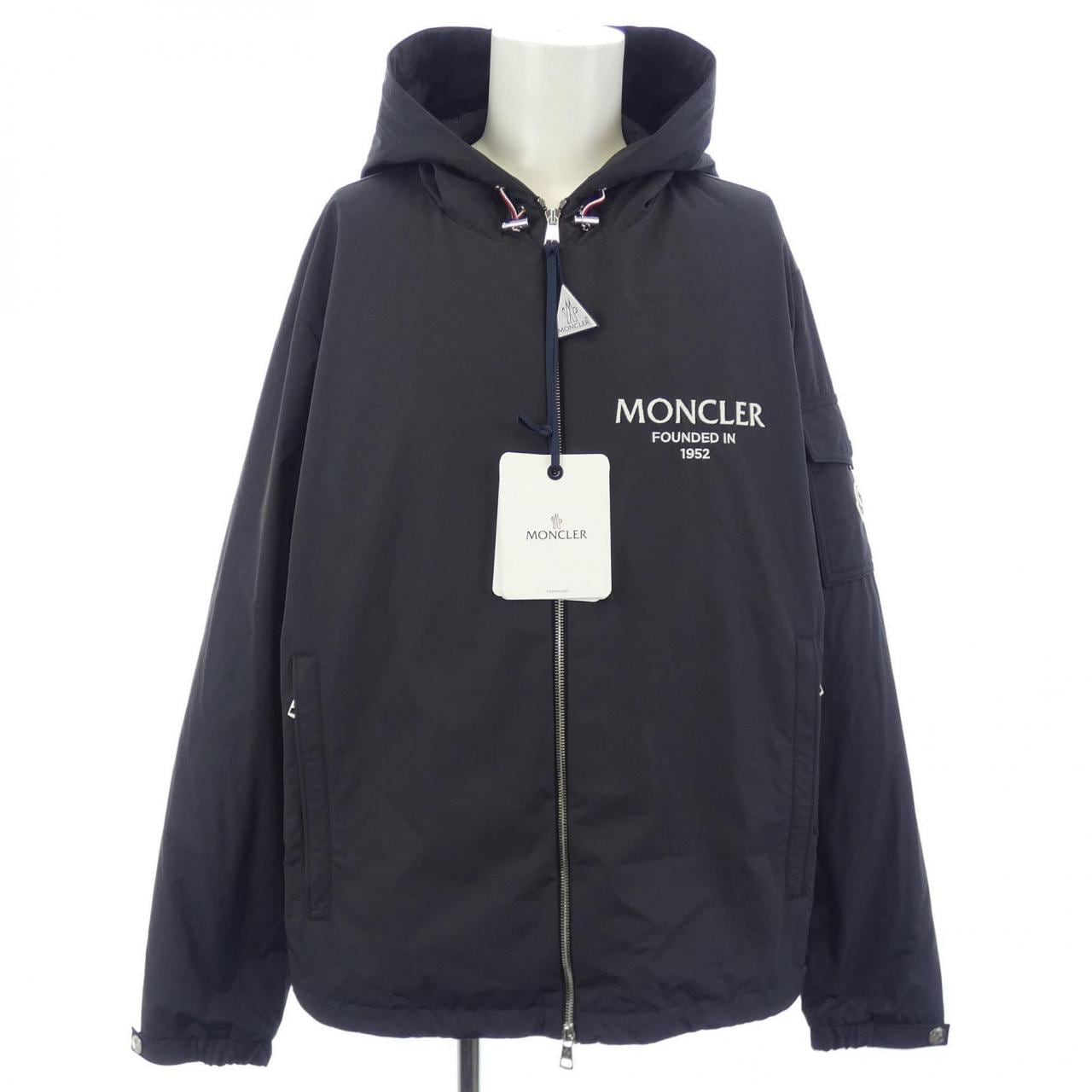 モンクレール MONCLER ダウンジャケット