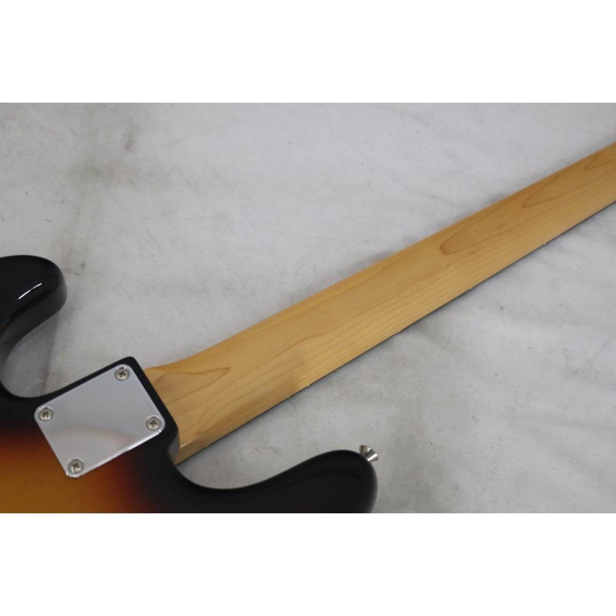 ＦＥＮＤＥＲ　ＪＡＰＡＮ　ＭＡＤＥ　ＩＮ　ＪＡＰＡＮ　ＴＲＡＤＩＴＩＯＮＡＬ　６０Ｓ　ＪＡＺＺ　ＢＡＳＳ