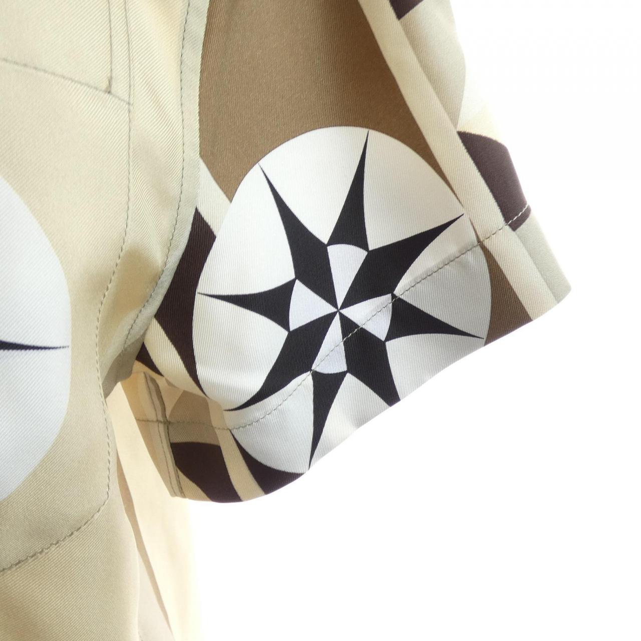 ロエベ LOEWE S616Y05X44 S／Sシャツ