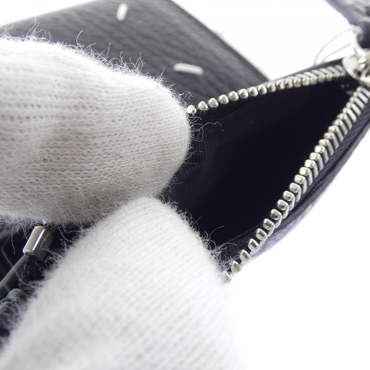 メゾンマルジェラ Maison Margiela 4ステッチ 三つ折り ウォレット SA3UI0010 WALLET