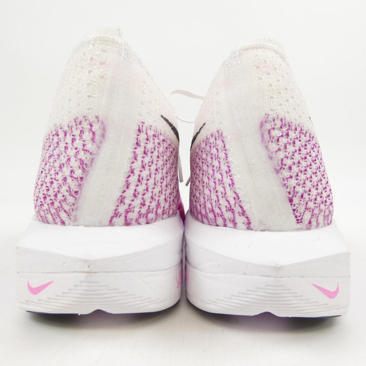 ナイキ NIKE DV4129-104 スニーカー