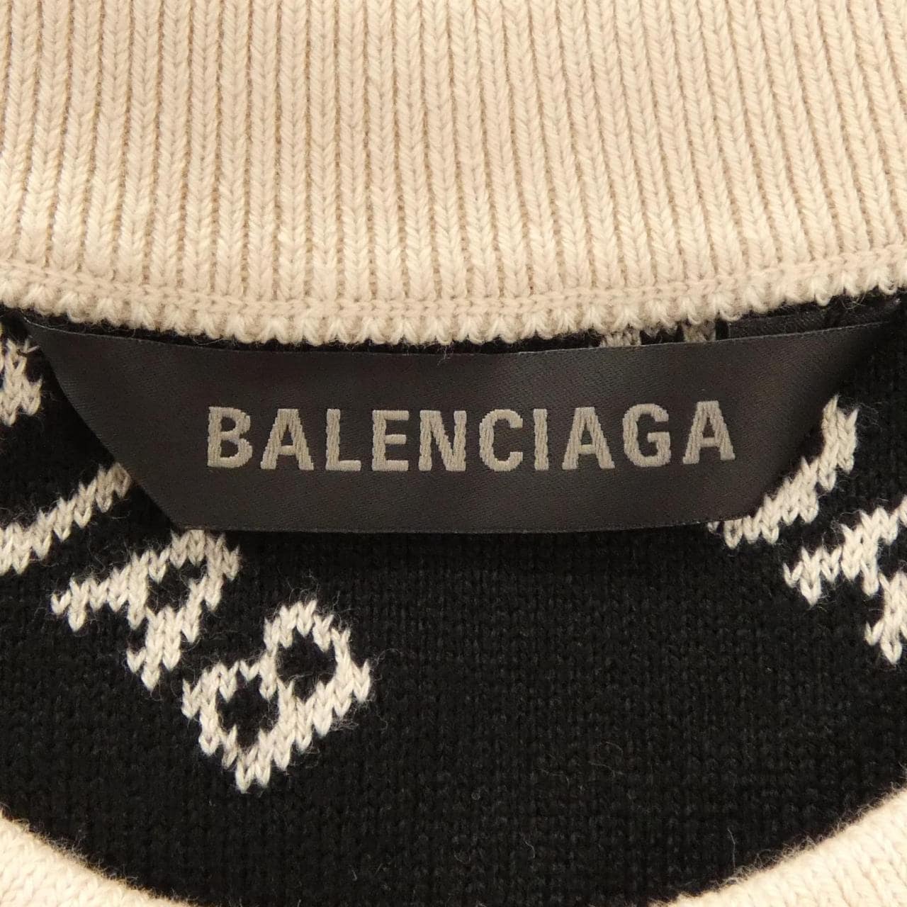 バレンシアガ BALENCIAGA 704428 T3233 ニット