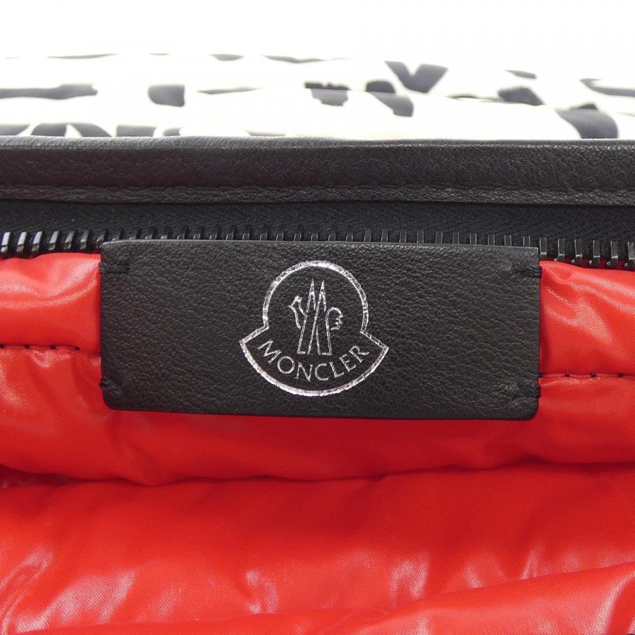 モンクレール MONCLER E109A6004100 BAG