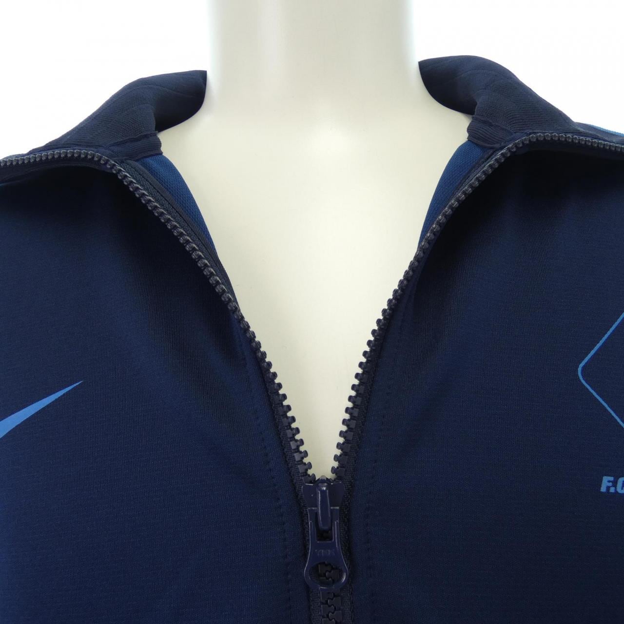 ナイキ NIKE 440616-450 F.C.R.B ジャケット