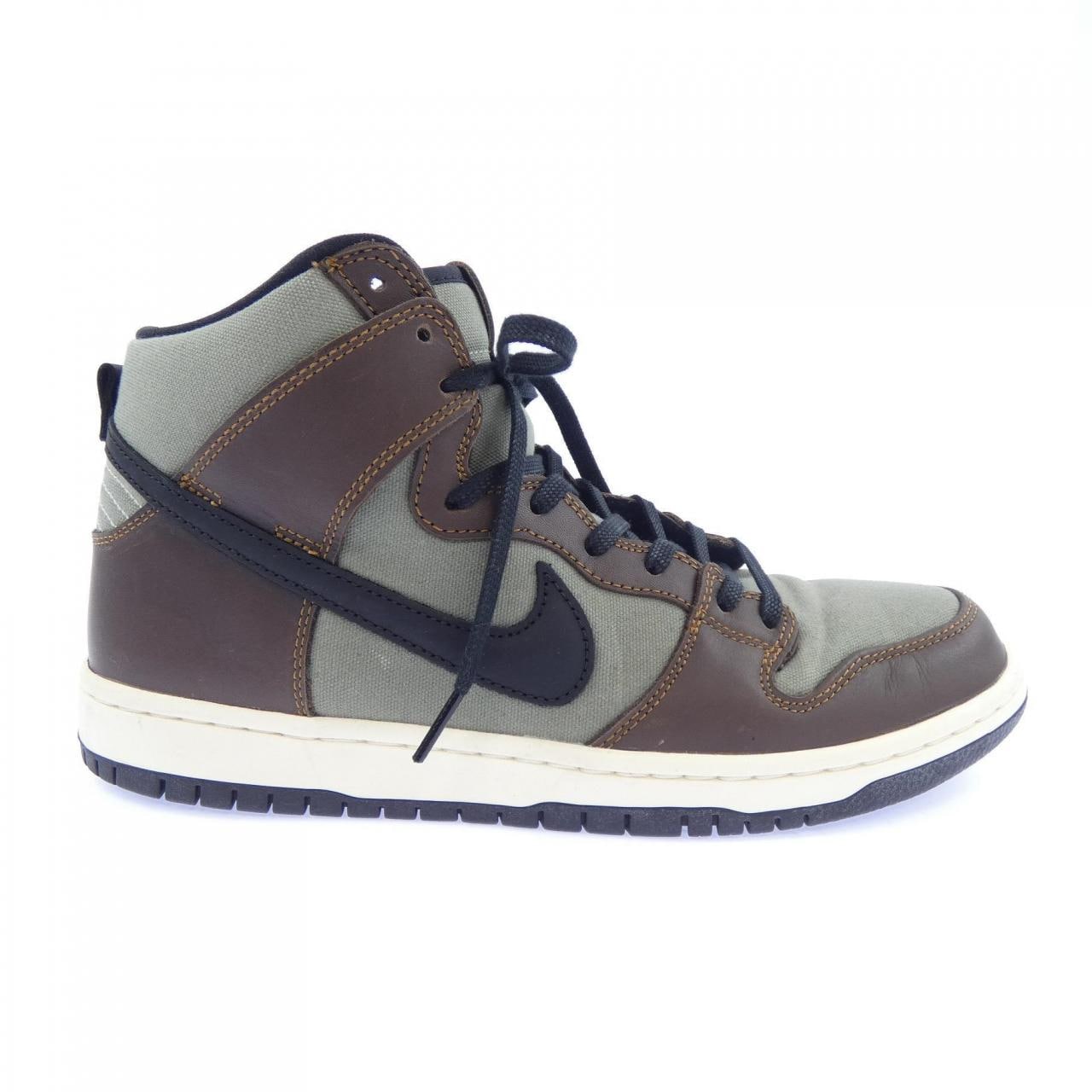 ナイキ NIKE BQ6826-201 スニーカー