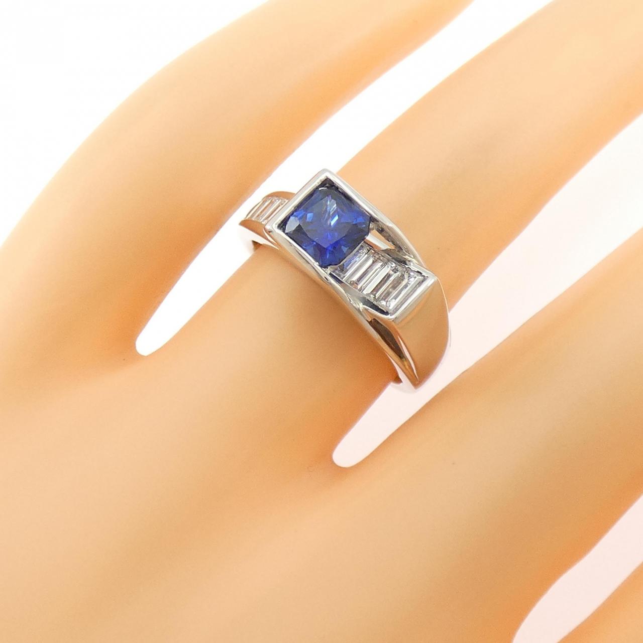 PT900 サファイヤ リング 0.88CT