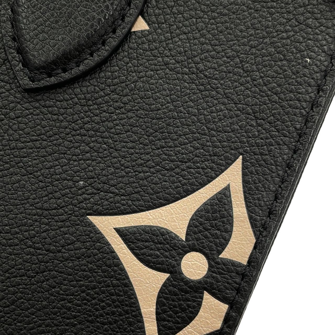 ルイヴィトン バイカラー モノグラム アンプラント オンザゴー PM M45659 バッグ