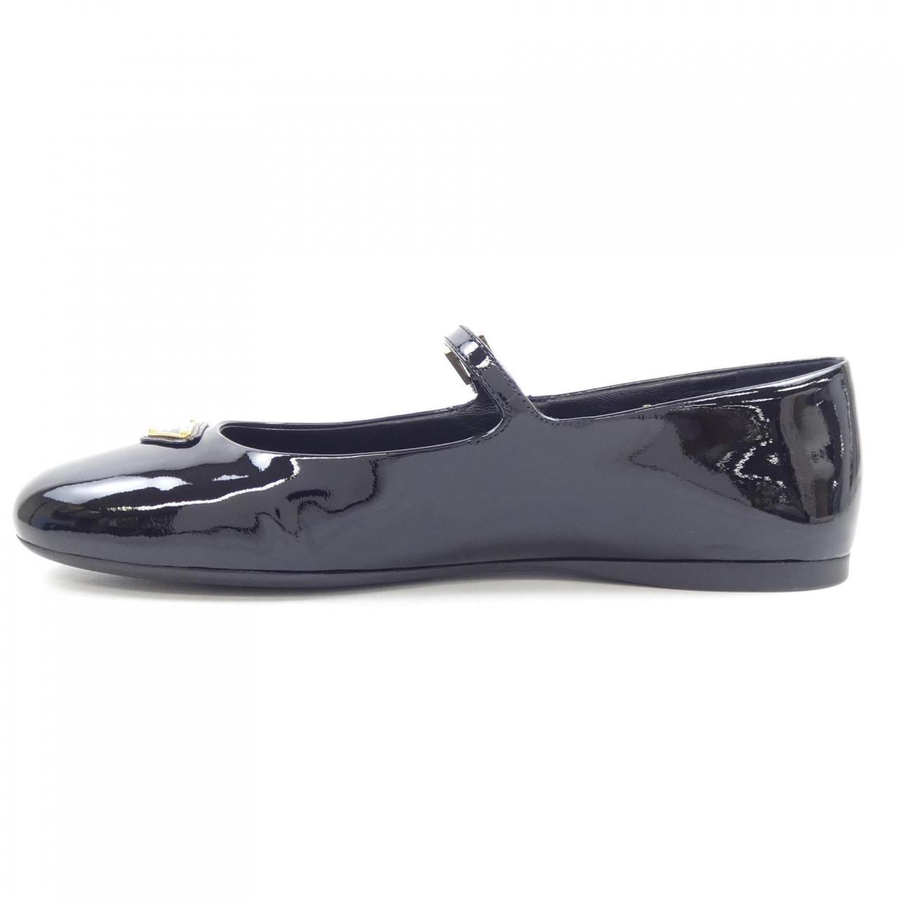 プラダ PRADA フラットシューズ
