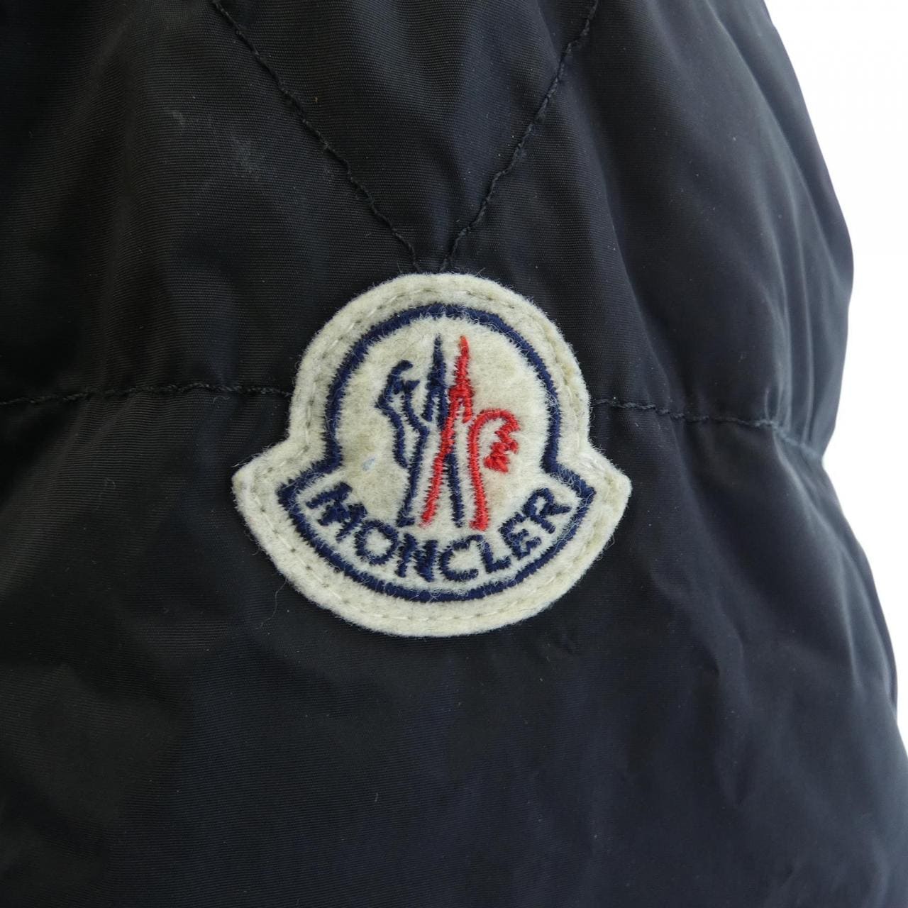 モンクレール MONCLER SERRE ダウンジャケット