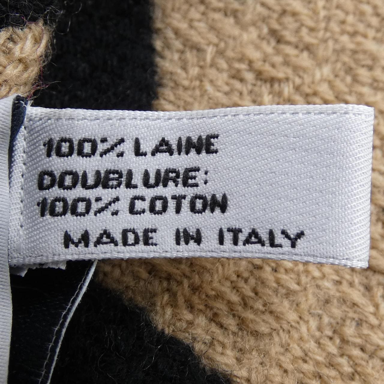 サルヴァトーレフェラガモ SALVATORE FERRAGAMO MUFFLER