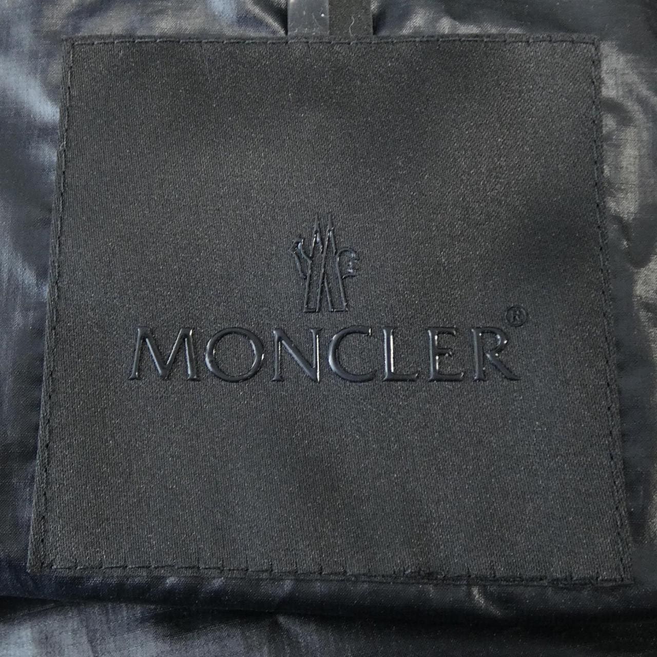 モンクレール MONCLER YSER ダウンジャケット