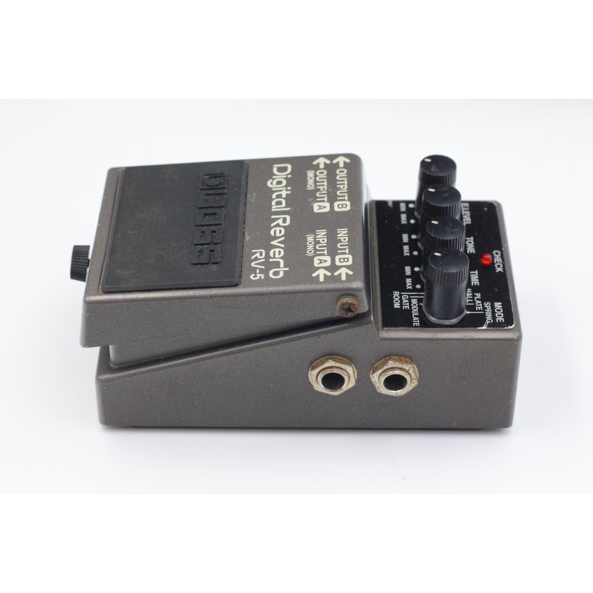 BOSS RV-5