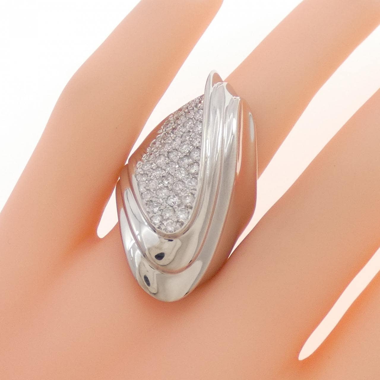 PT900 パヴェ ダイヤモンド リング 1.00CT