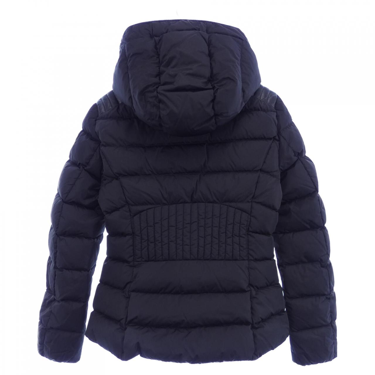 モンクレール MONCLER ダウンジャケット
