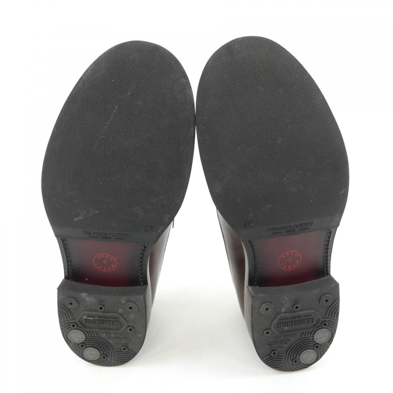 WHEEL ROBE シューズ