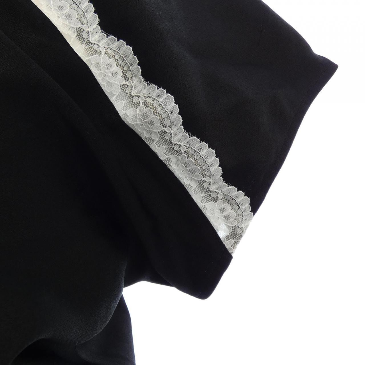 AKIKO AOKI ワンピース