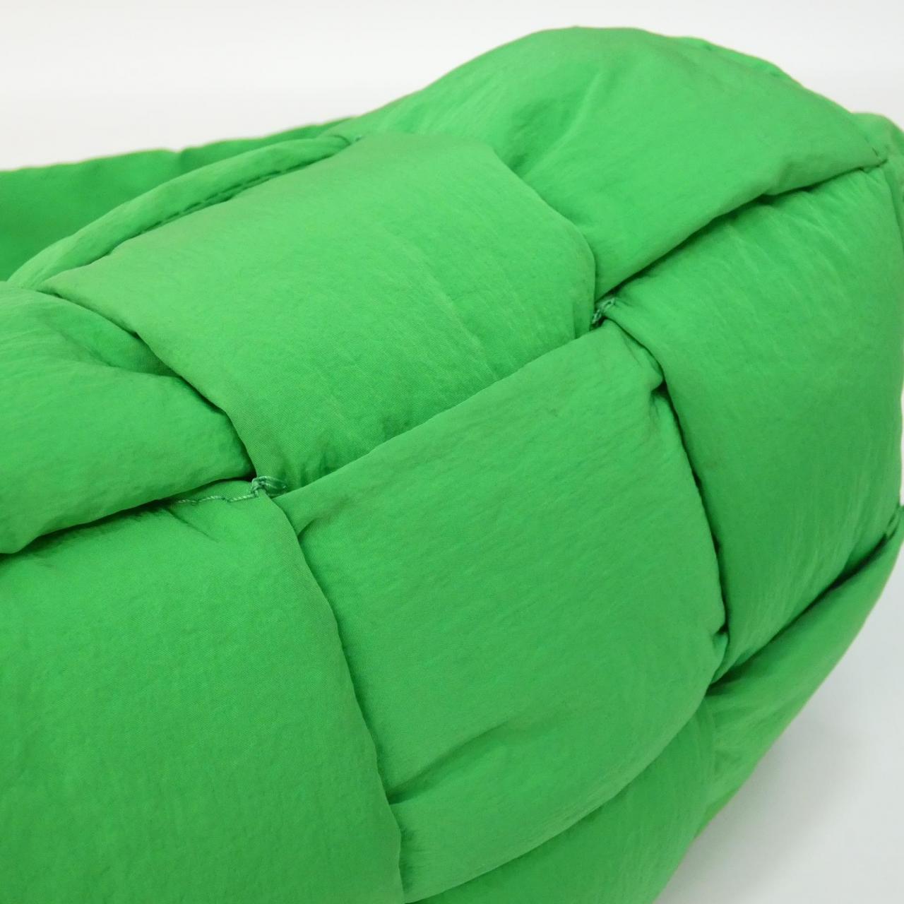 ボッテガヴェネタ 749878 VBO81 ショルダーバッグ