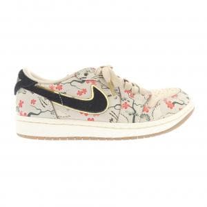 ナイキ ジョーダン NIKE JORDAN HV8293-100 スニーカー