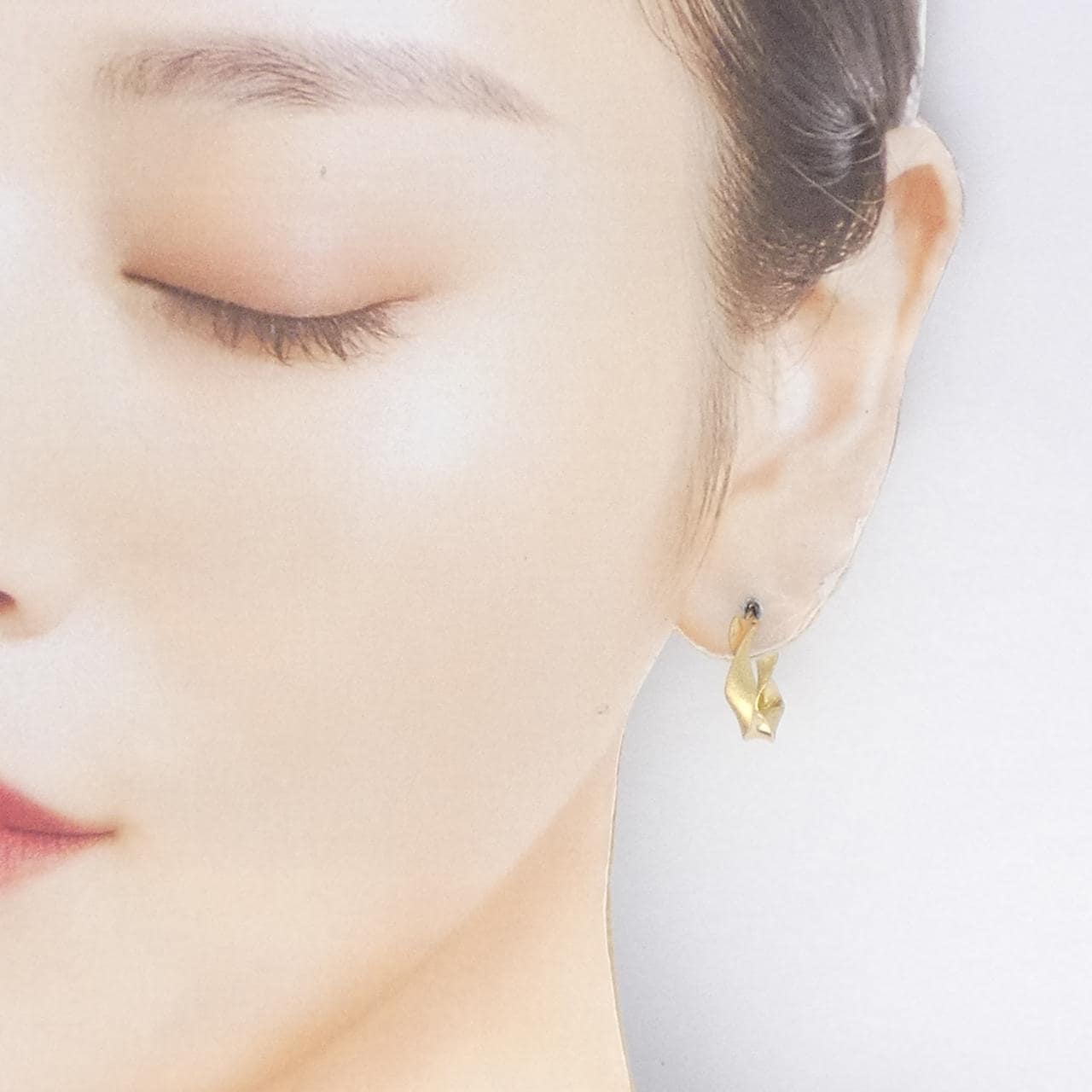 750YG/750WG ピアス