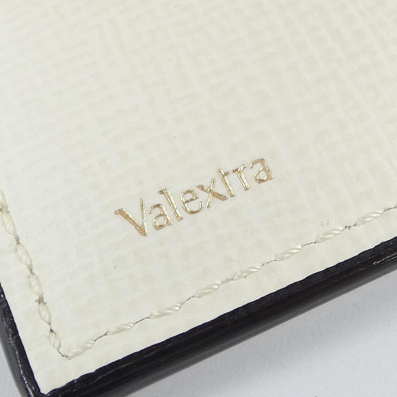 ヴァレクストラ VALEXTRA WALLET