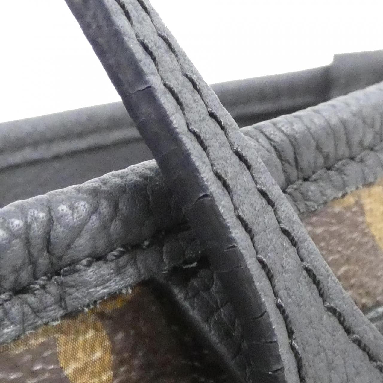 ルイヴィトン モノグラム ネヴァーフル インサイドアウト MM M11946 バッグ