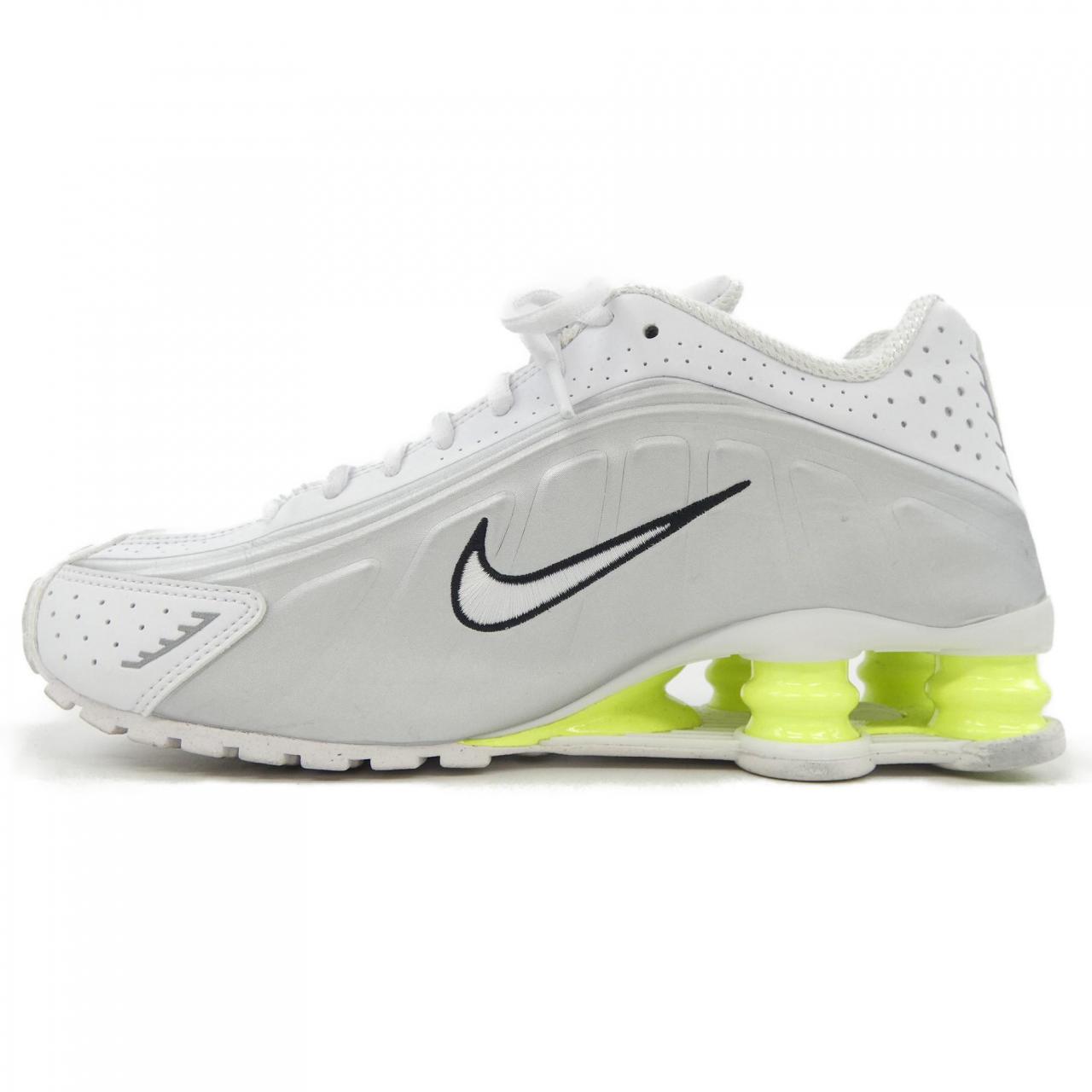 ナイキ NIKE AR3565-102 スニーカー