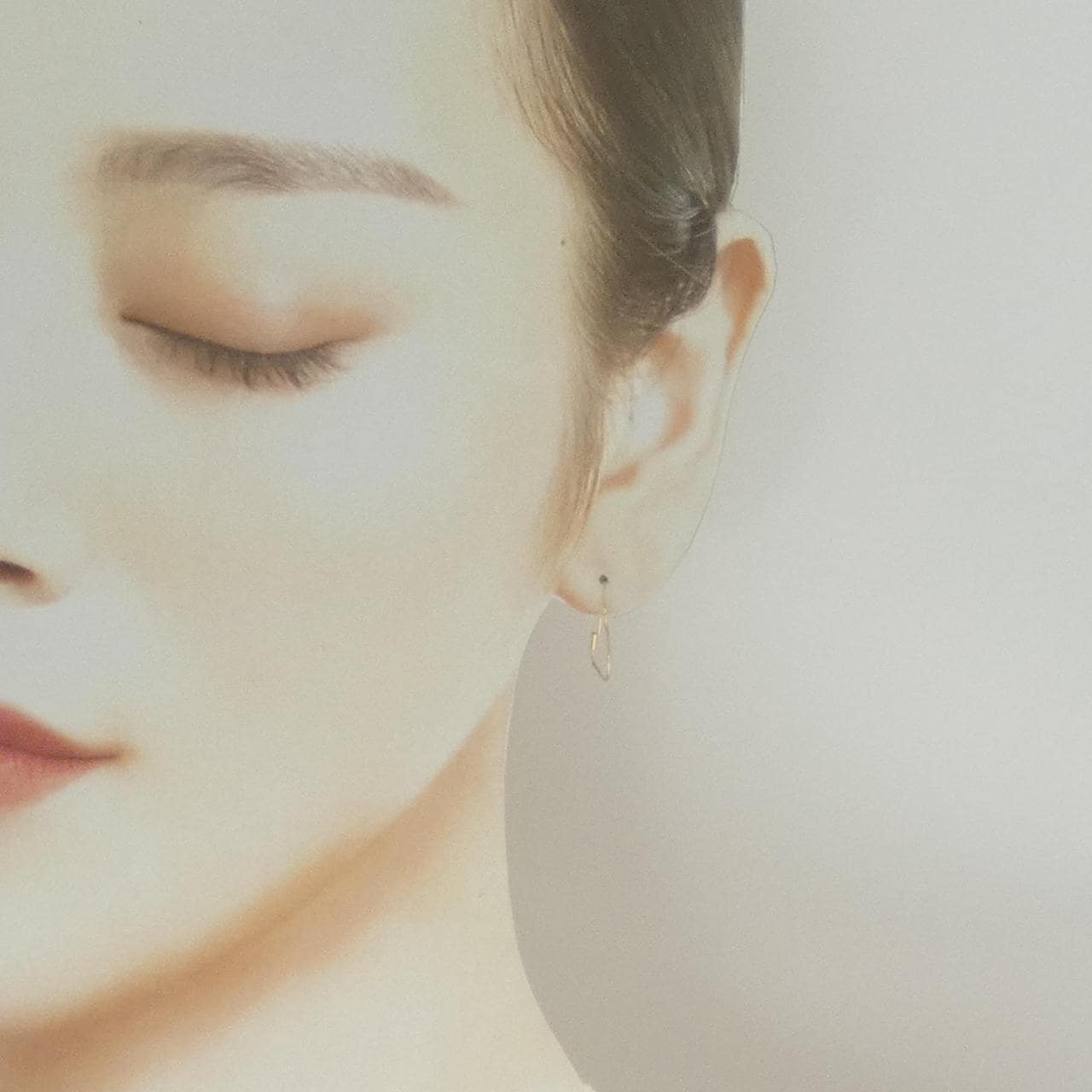 K18YG ハート ピアス