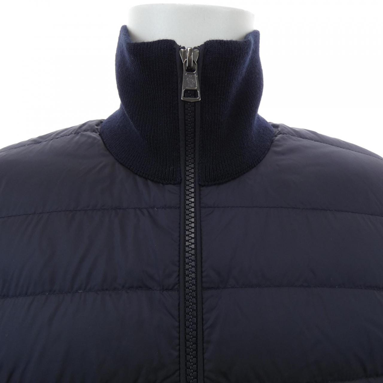 モンクレール MONCLER 20919B50700 ダウンジャケット