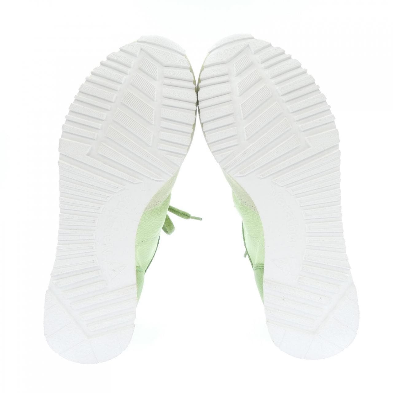 ノヴェスタ NOVESTA スニーカー