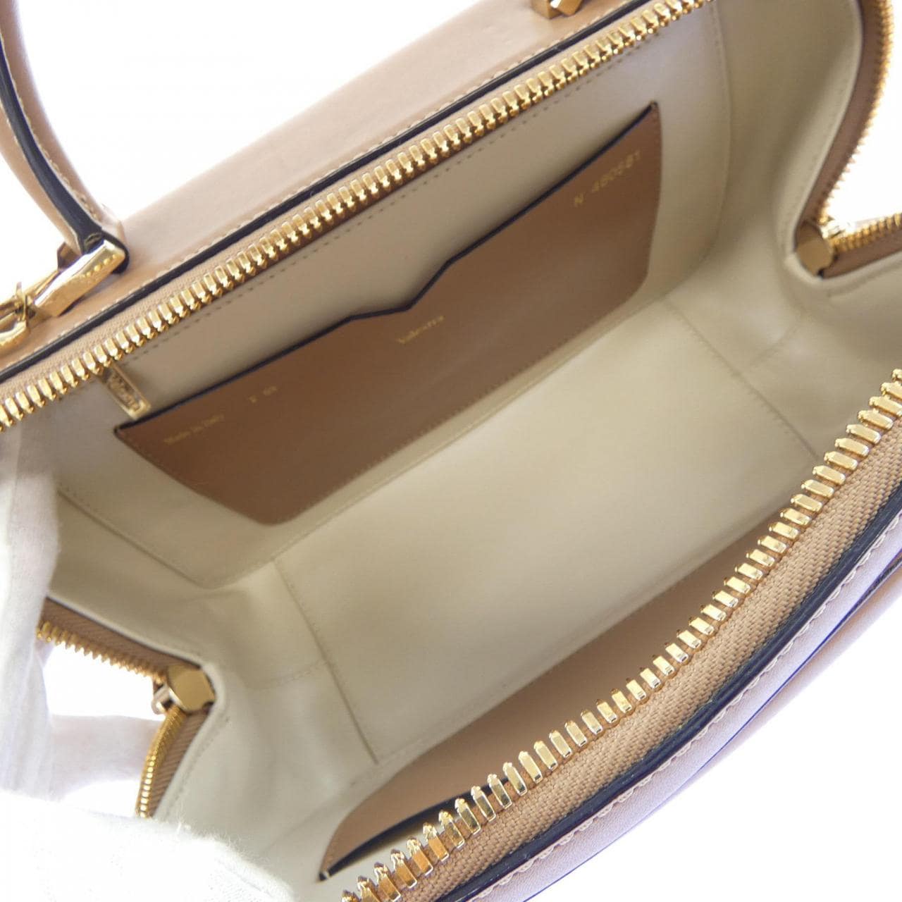 ヴァレクストラ VALEXTRA セリエエッセ BAG