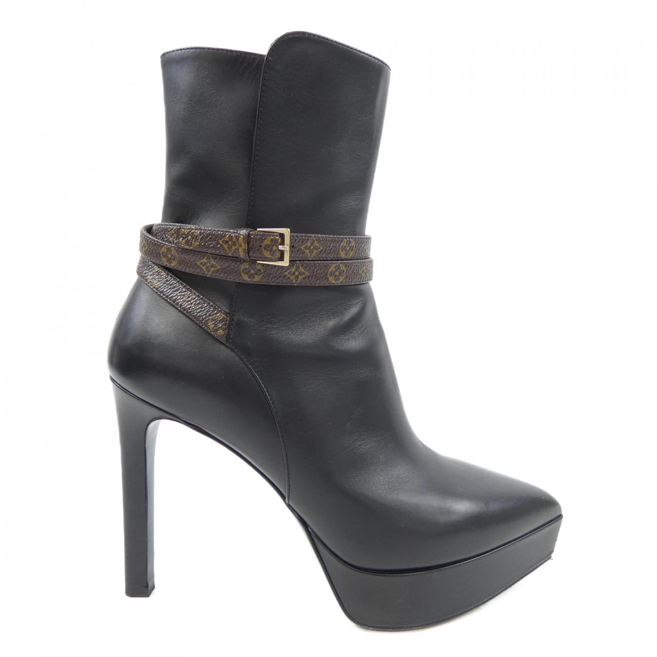 ルイヴィトン LOUIS VUITTON LVロキシーライン ブーツ