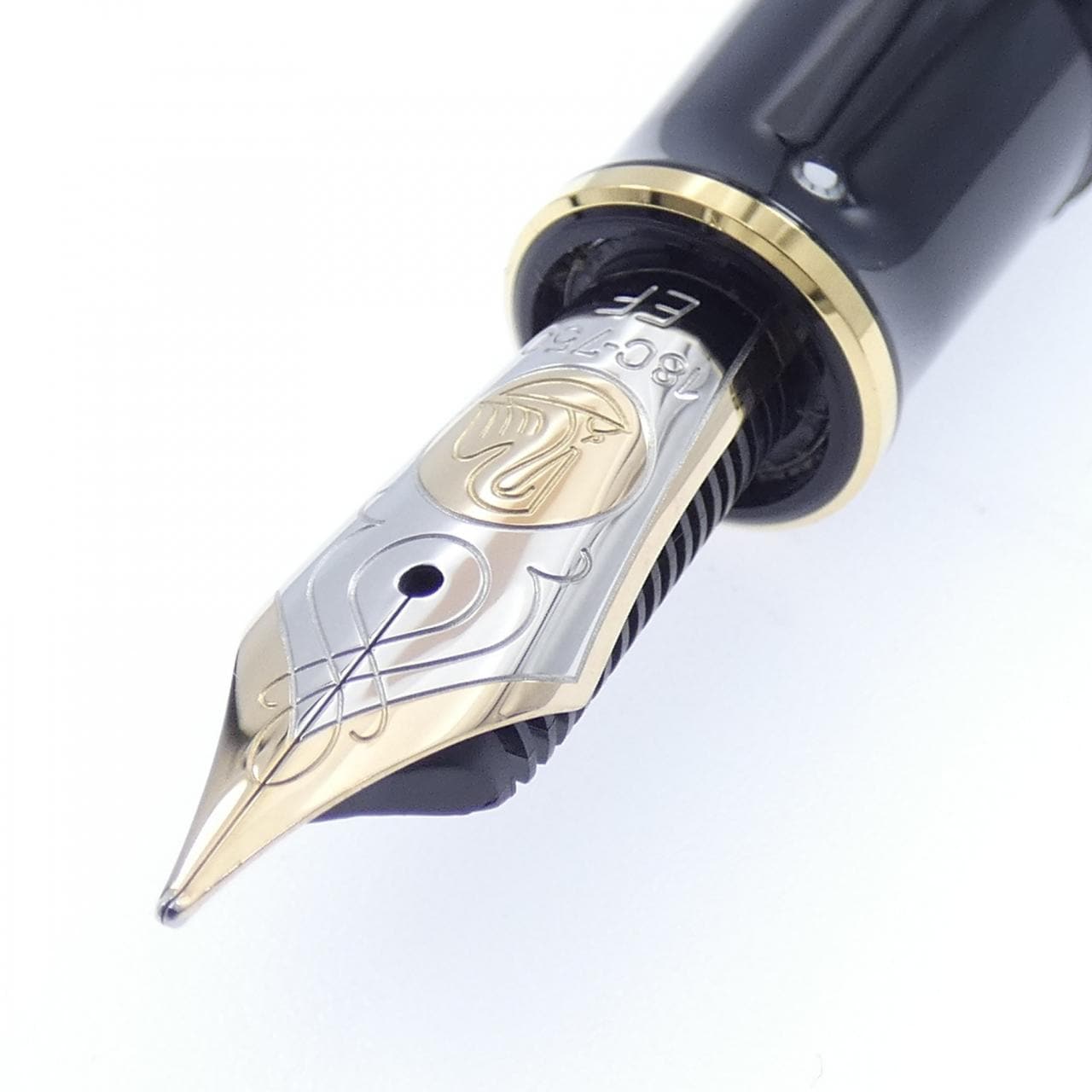 ペリカン スーベレーンM800グリーンストライプ 万年筆