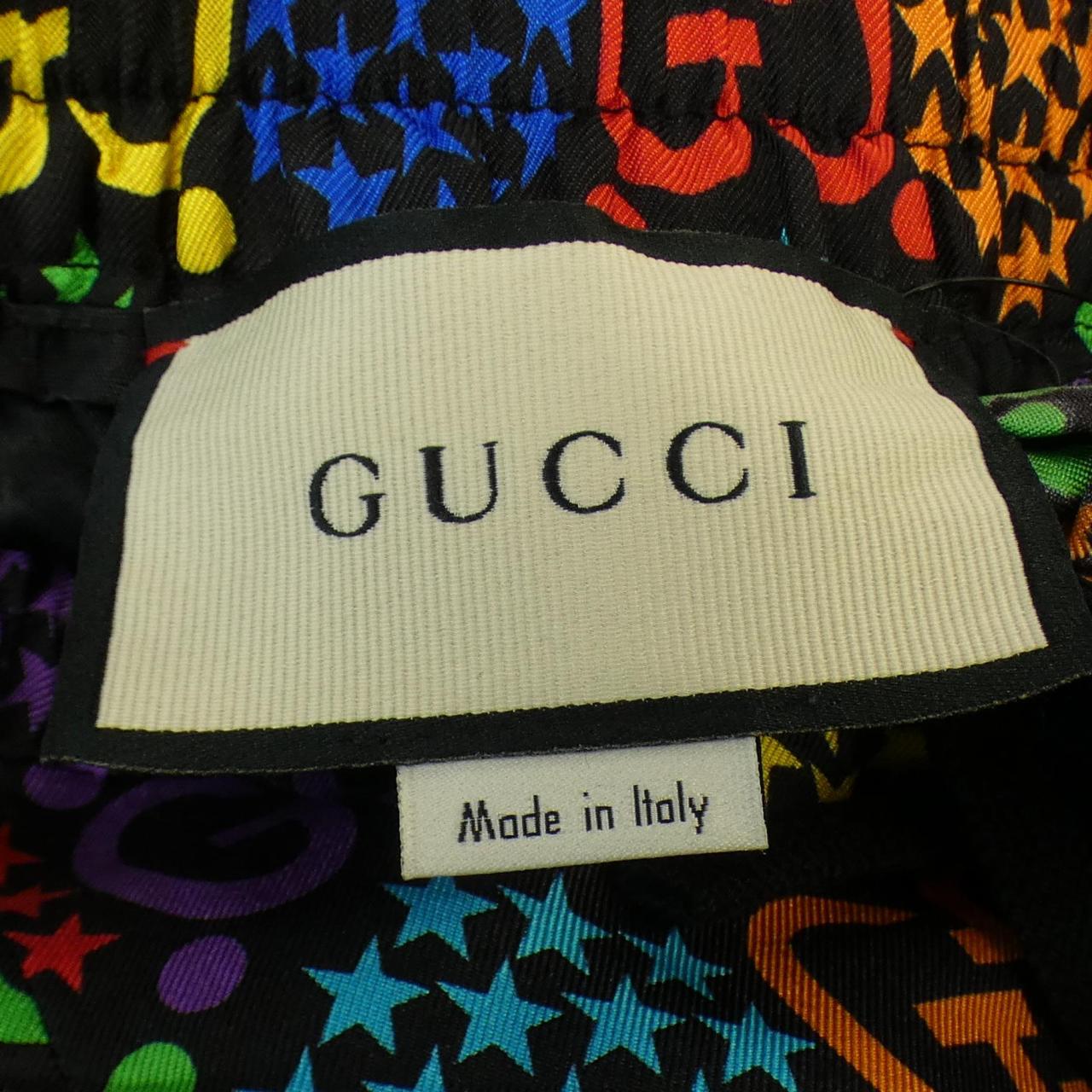 グッチ GUCCI ショートパンツ