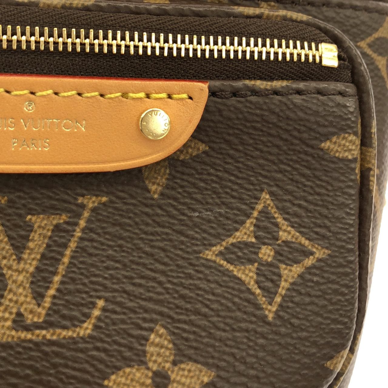 ルイヴィトン モノグラム ミニ バムバッグ M82335 ショルダーバッグ