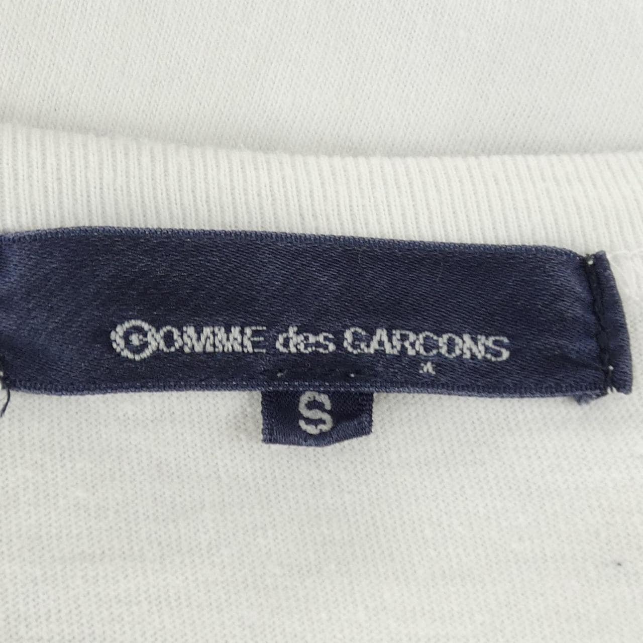 コムデギャルソン COMME des GARCONS KI-T001 Tシャツ