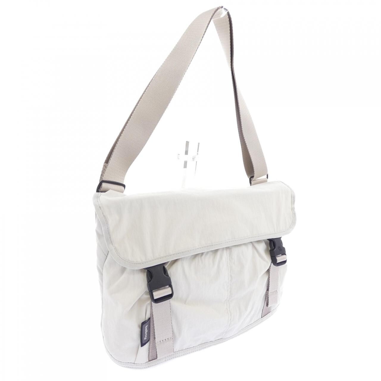 BELLROY BAG