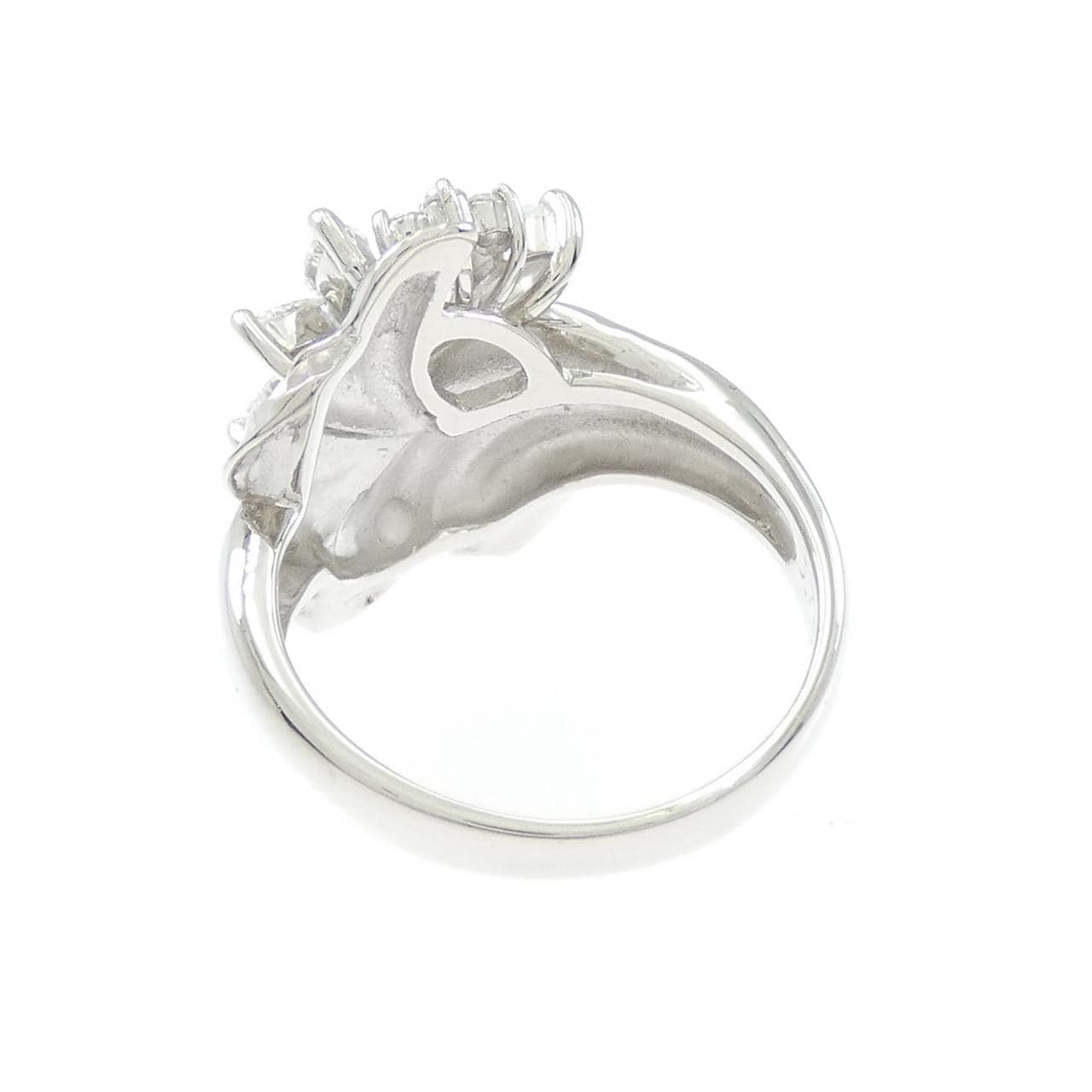 PT900 ダイヤモンド リング 0.70CT