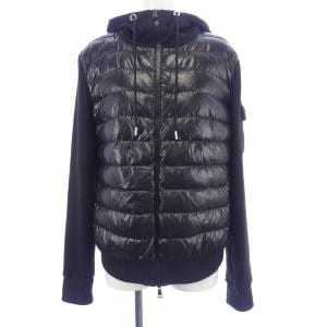 モンクレール MONCLER ダウンジャケット